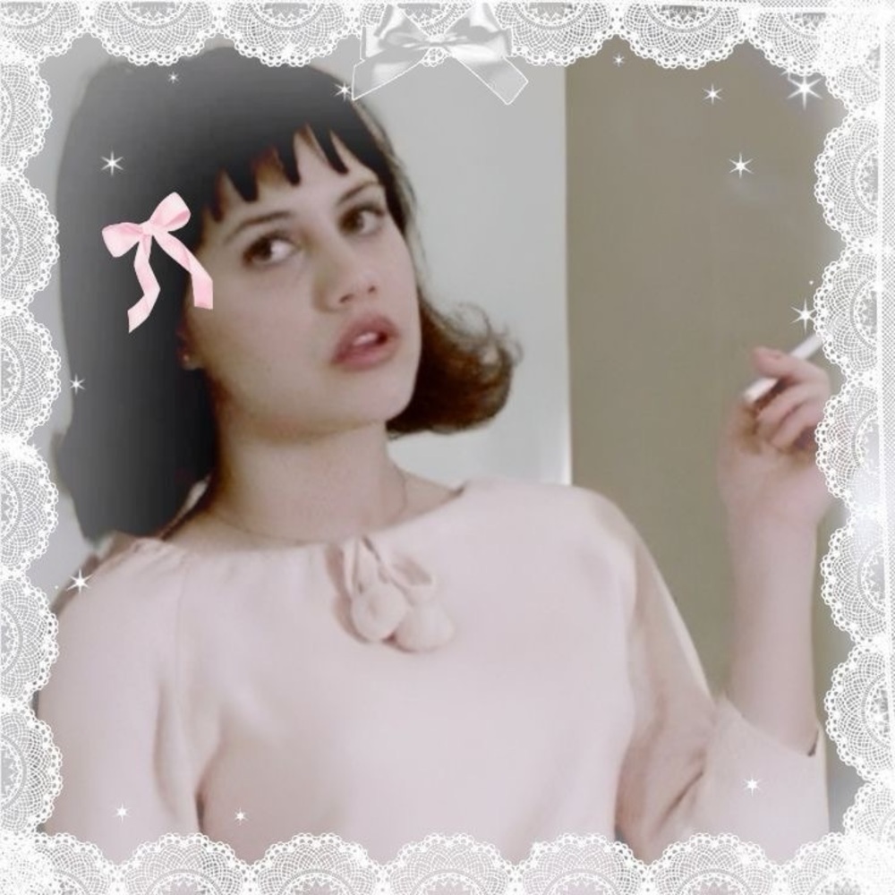 Meet your Posher, Alexis